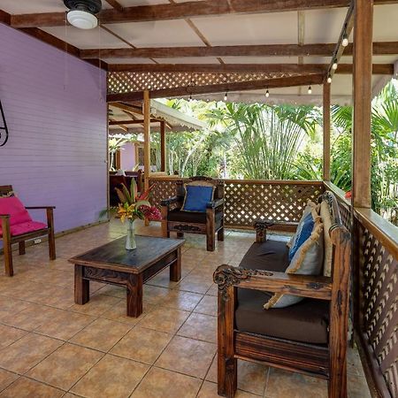 Casa Violeta Beach House In Punta Uva Esterno foto