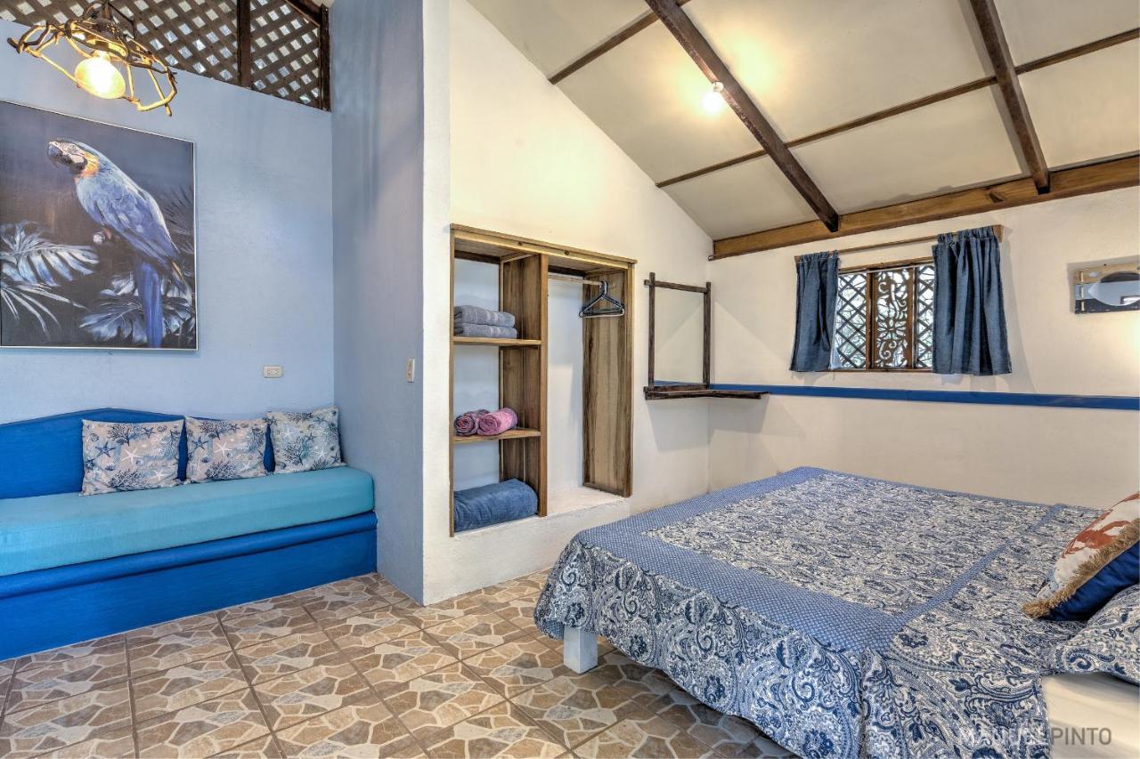 Casa Violeta Beach House In Punta Uva Esterno foto
