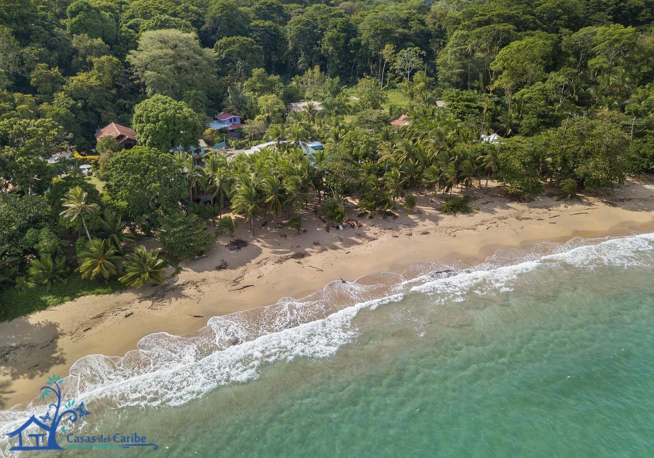 Casa Violeta Beach House In Punta Uva Esterno foto